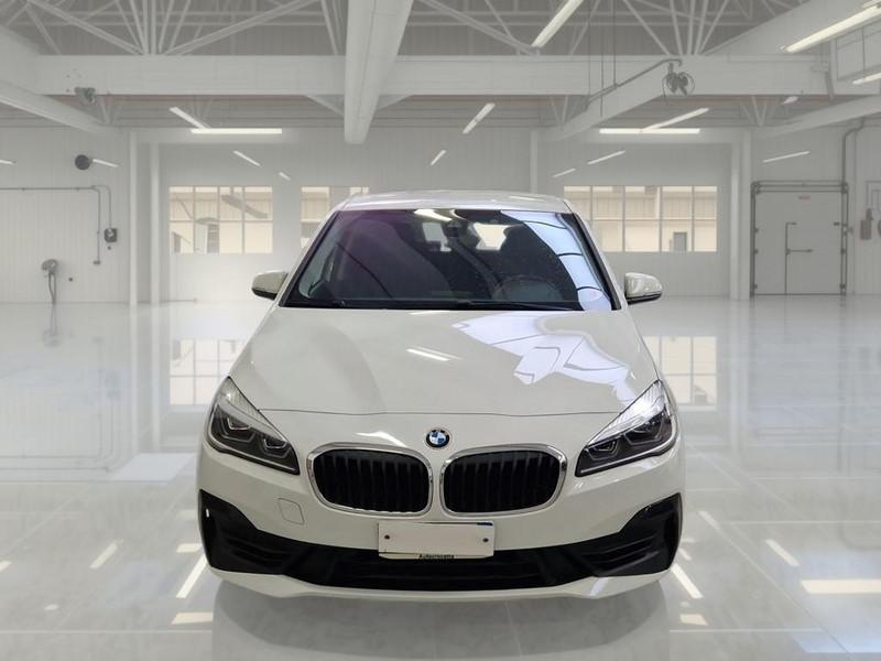 BMW 225 e ACTIVE TOURER iPerformance Business autom.