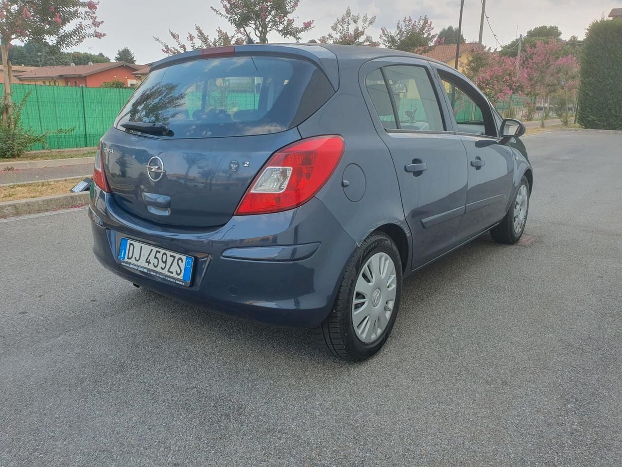 Opel Corsa 1.2