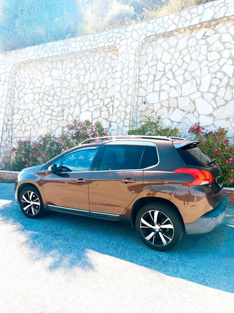 Peugeot 2008 1.6 e-HDi 92 CV Stop&Start Urban Cross