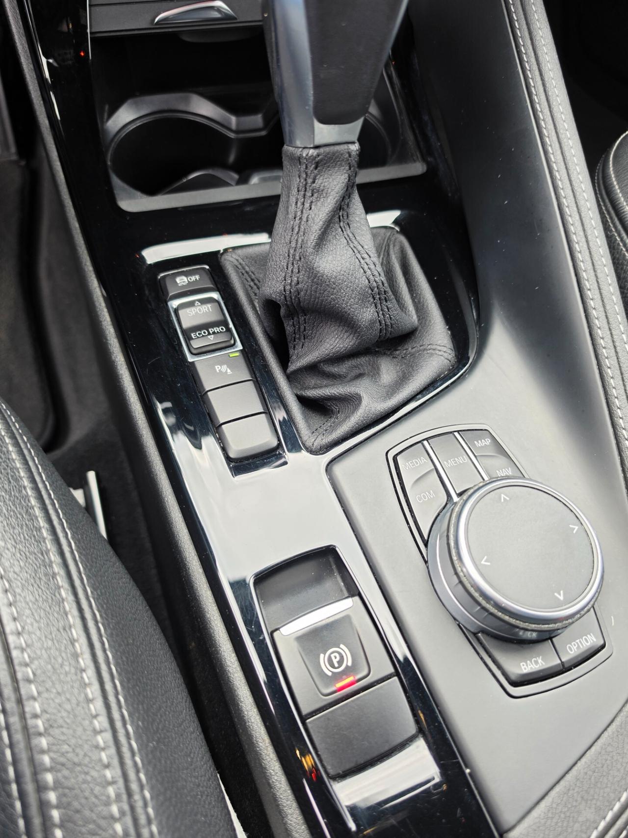 Bmw X1 sDrive18d xLine automatico garanzia