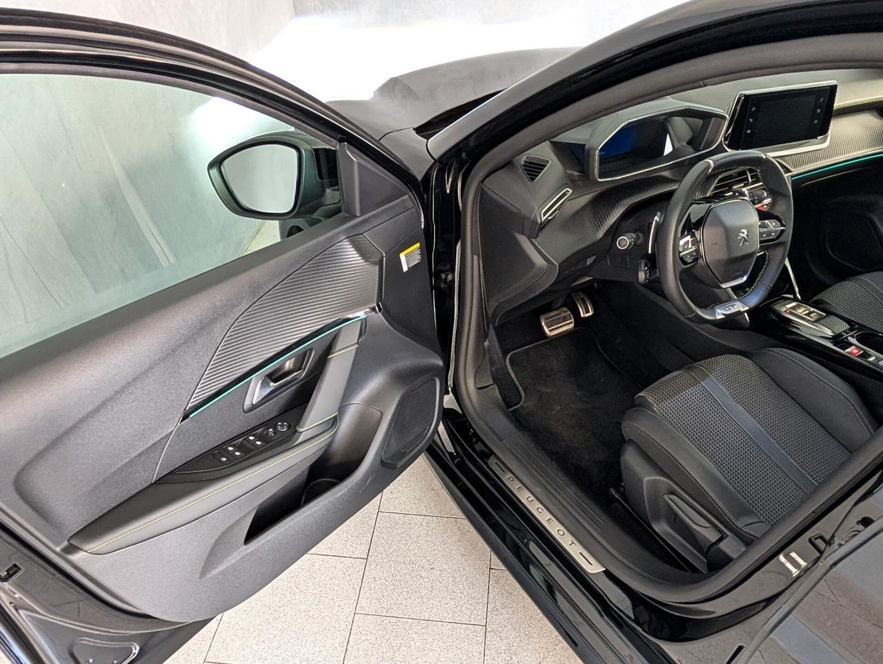 PEUGEOT 208 PURETECH 130 CV EAT8 5 PORTE GT