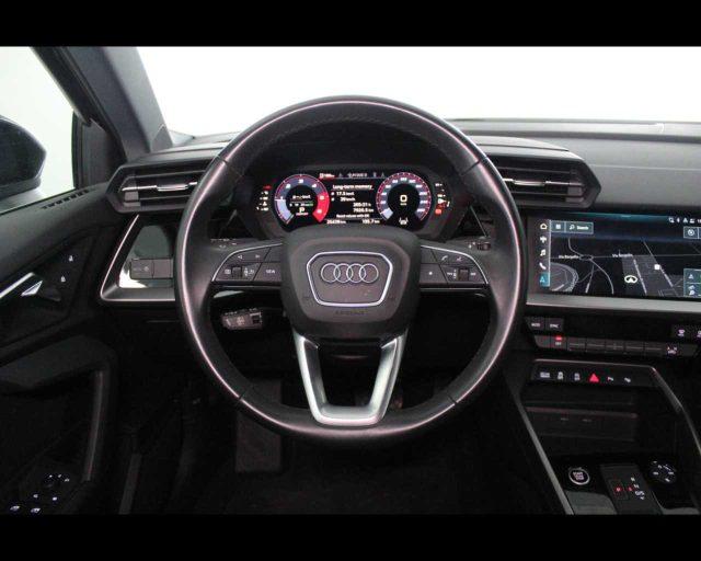 AUDI A3 Sedan 35 TDI S tronic S line edition