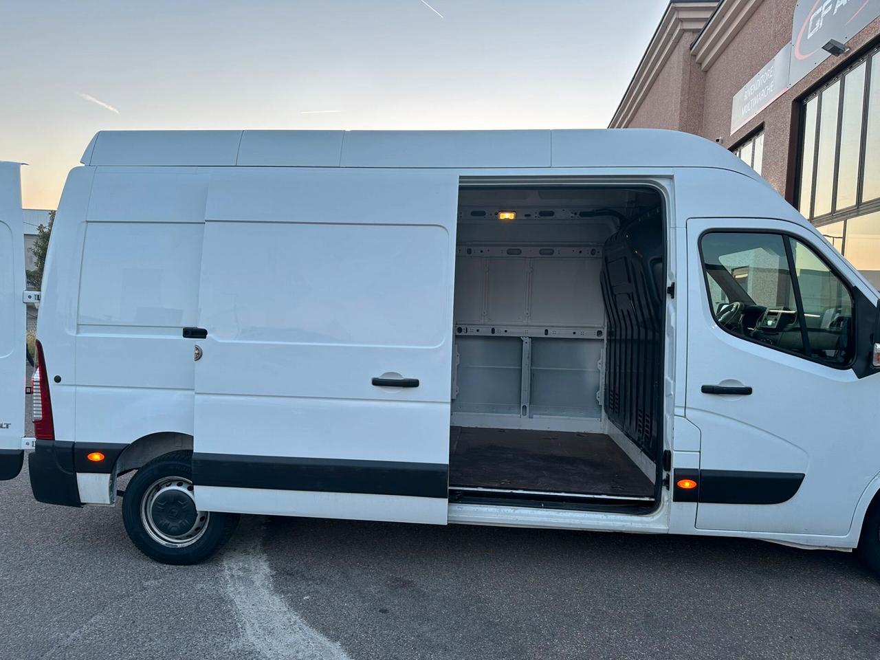 Renault Master T35 2.3 dCi 150 PL-TA Furgone Energy Ice