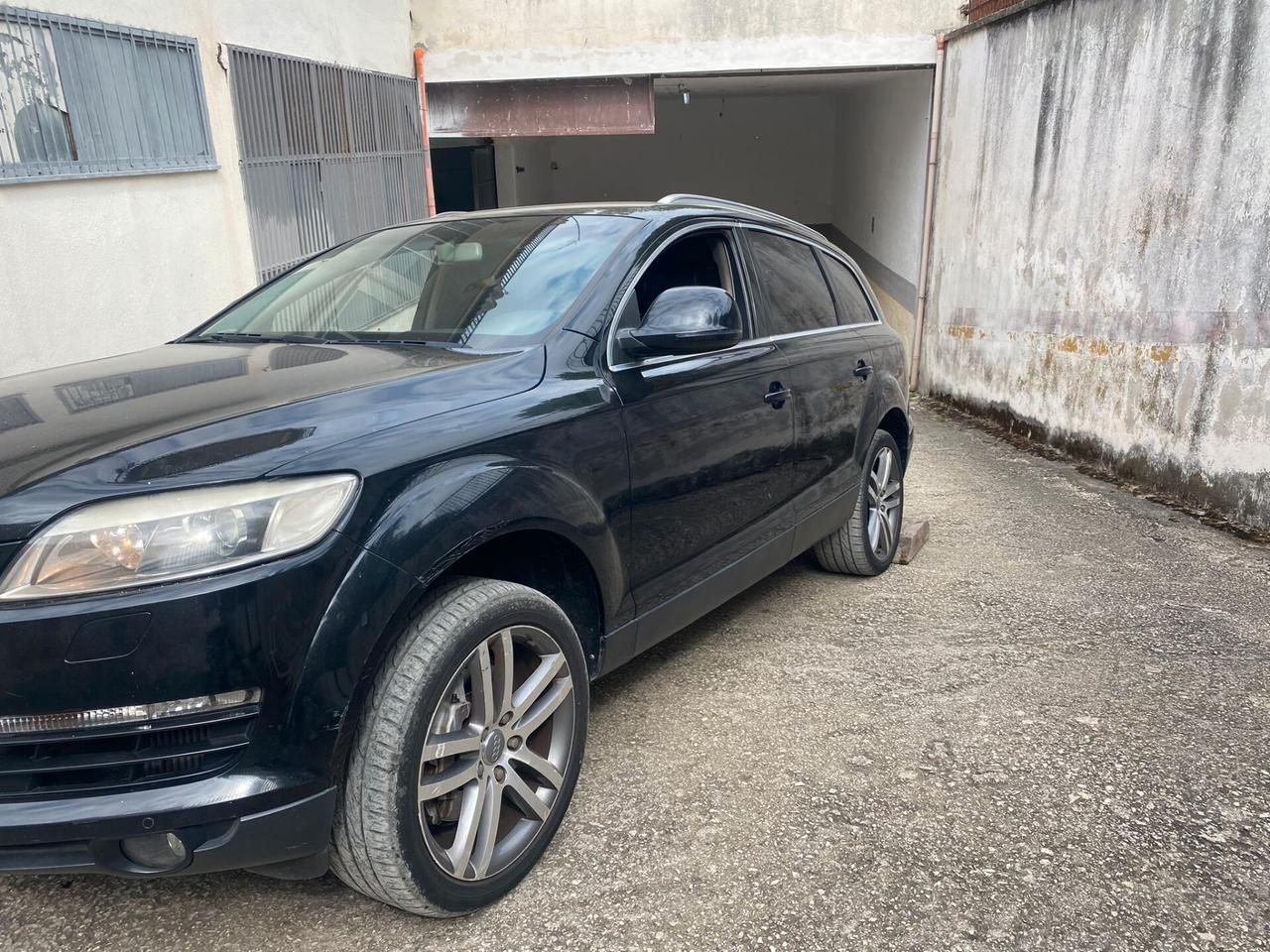Audi Q7 3.0cc diesel (PRIVATO)-2009