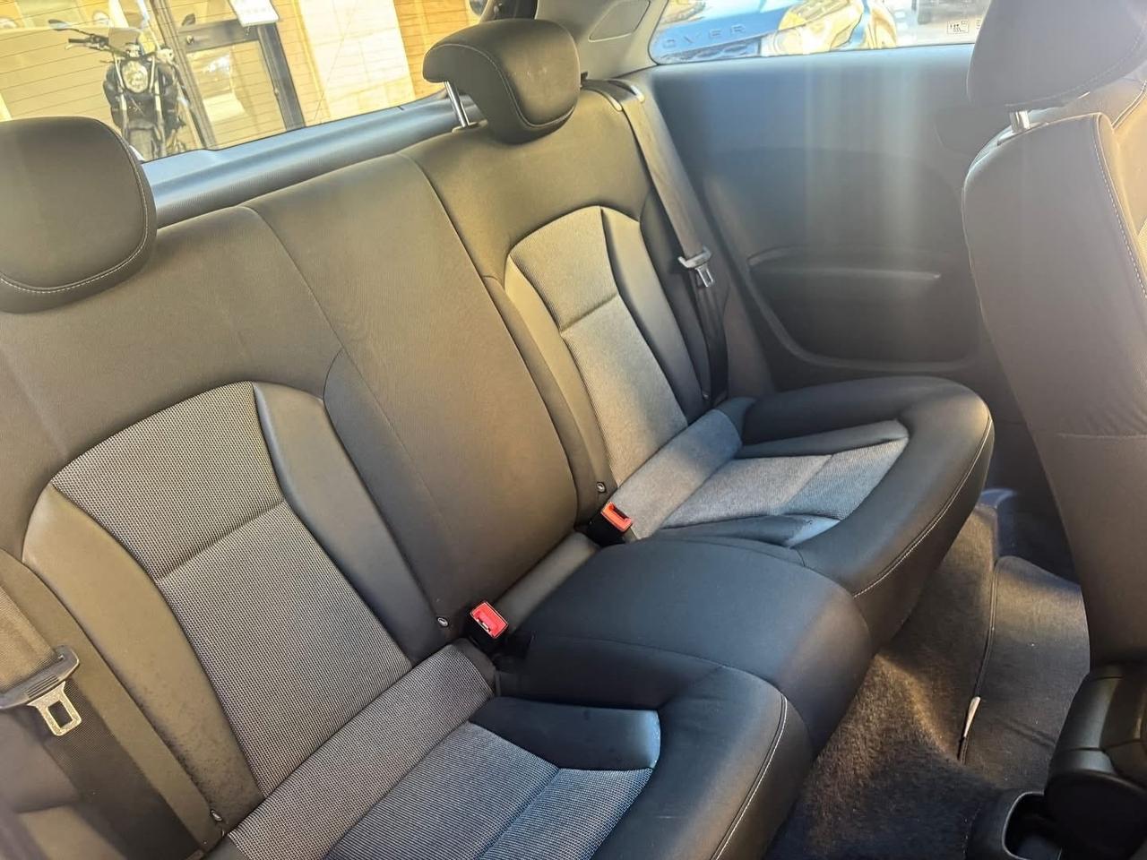 Audi A1 1.6 TDI idonea neo patentati