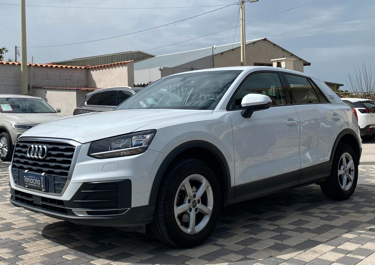 Audi Q2 Business 1.6 TDI 116CV s-tronic