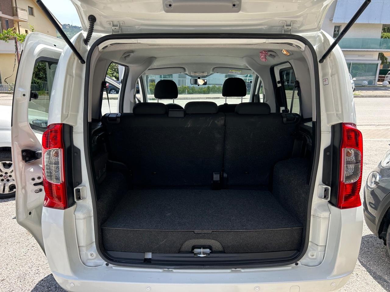 Fiat Qubo 1.4 8V 77 CV Lounge Natural Power