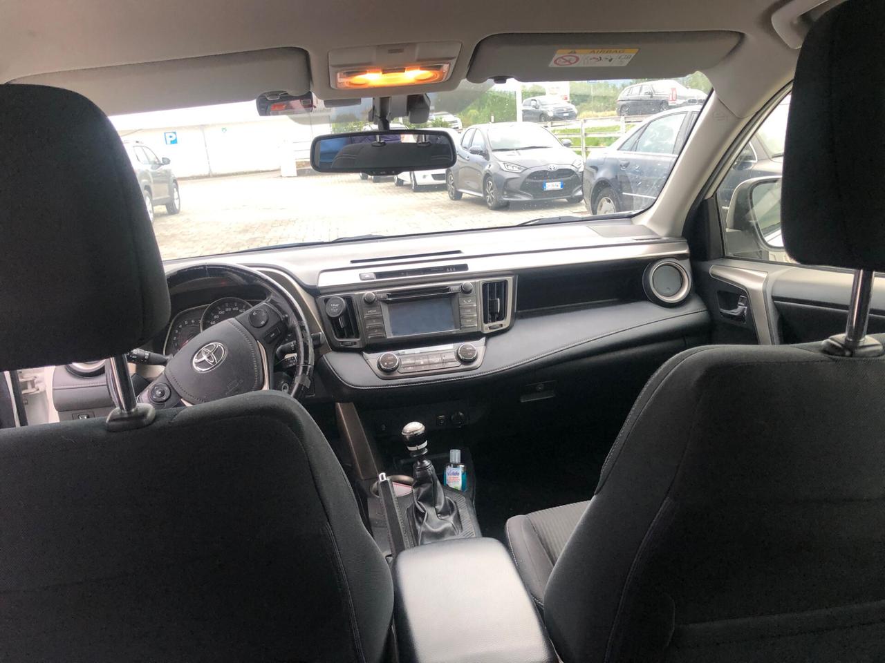 Toyota RAV 4 RAV4 2.0 D-4D 2WD Active