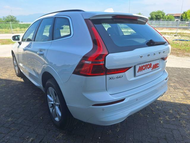 Volvo XC60 XC60 II 2022 2.0D b4 197cv Core Automatica - IVA deducibile