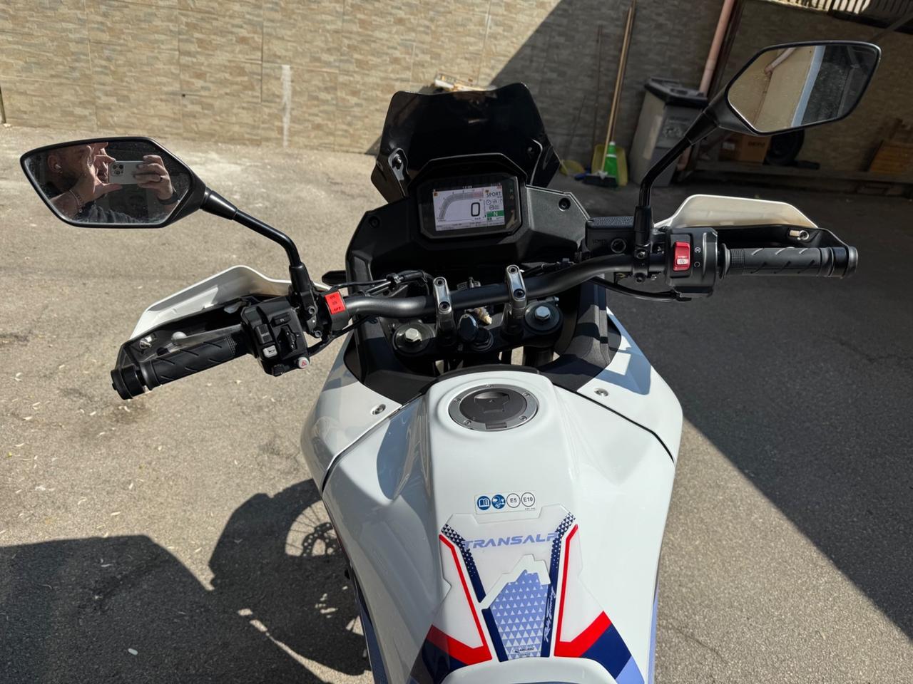 Honda Transalp 750 2023