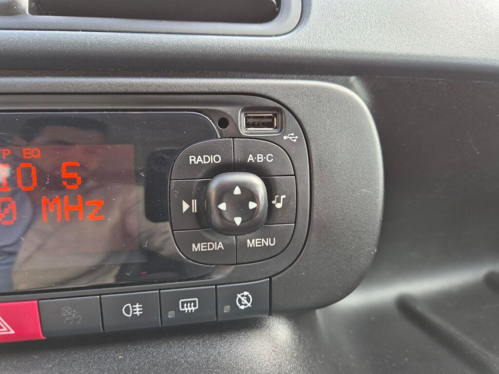 Fiat Panda 1.2 69CV Easy 5-posti