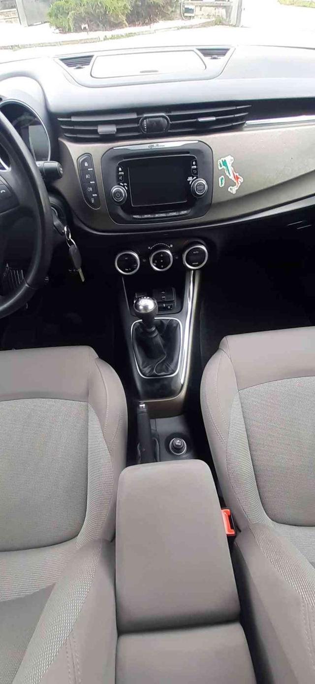 ALFA ROMEO Giulietta 1.6 JTDm-2 105 CV Distinctive SCONTO ROTTAMAZIONE