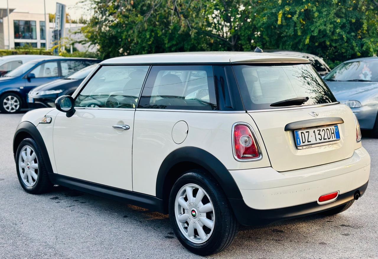 Mini 2009 1.4 16V One benzina km 100,000 ok neopatentati ! ! !
