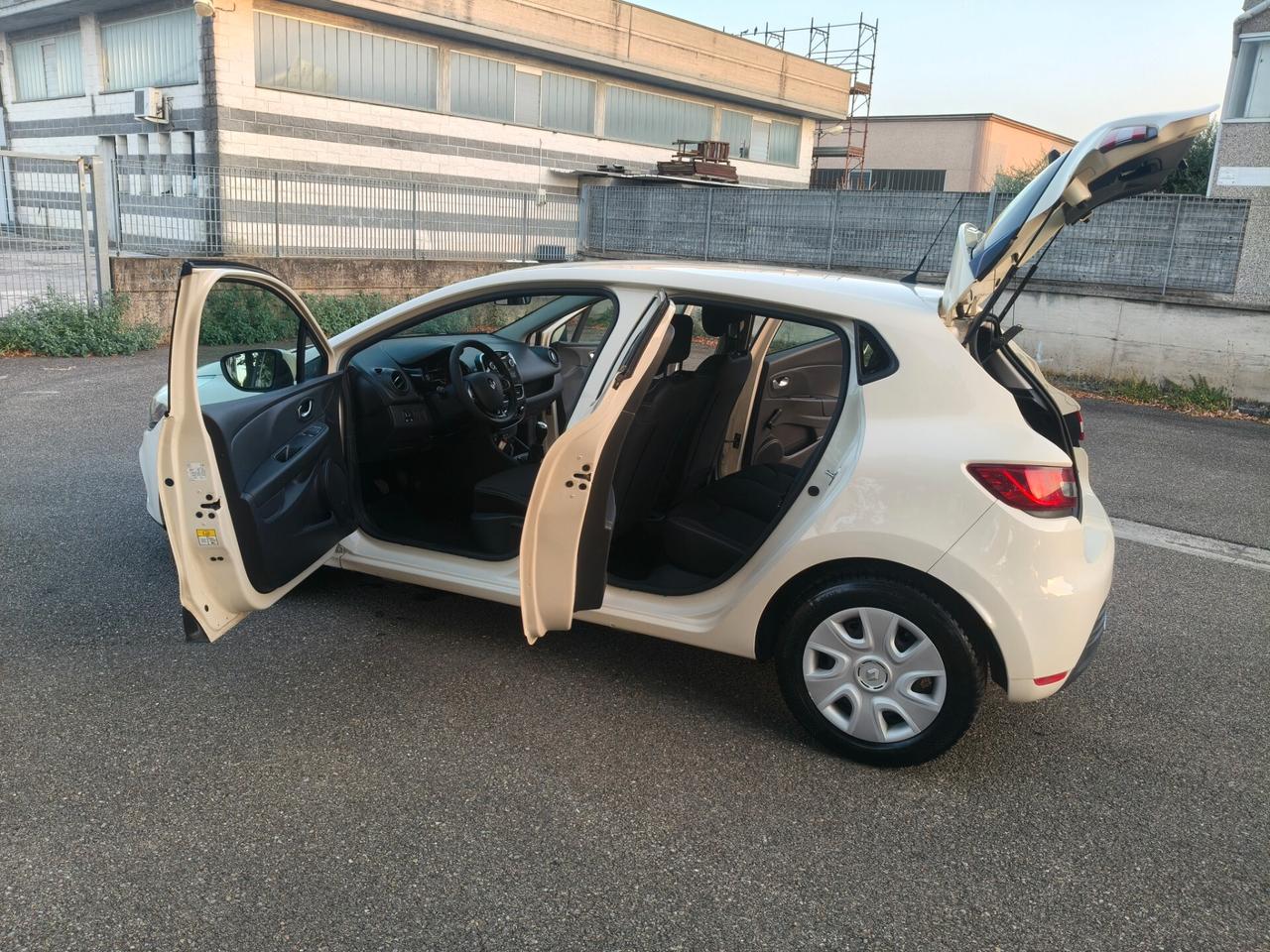 Renault Clio 1.2 75CV 5 porte 16 SOLO 103.000 KM
