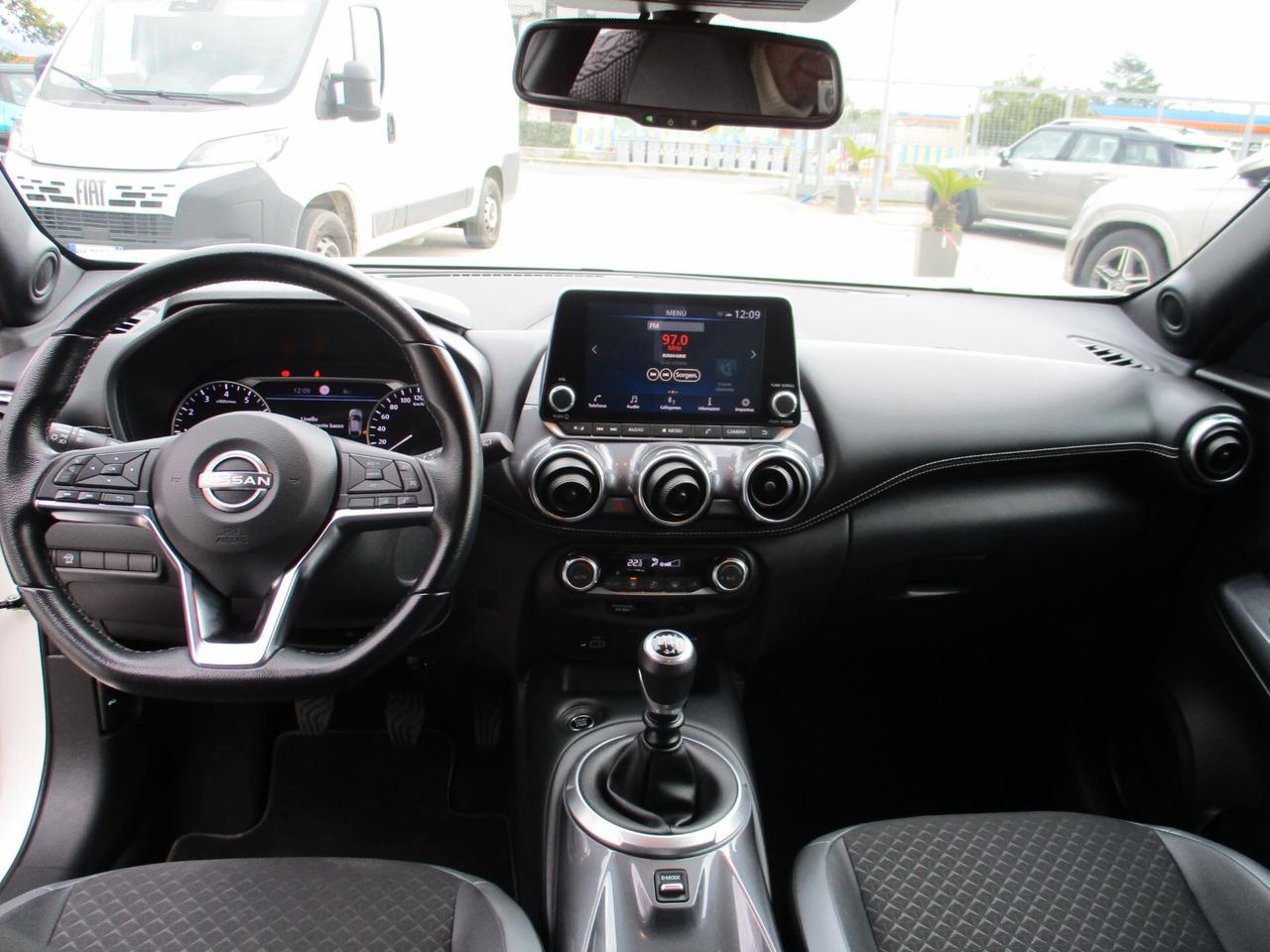 Nissan Juke 1.0 DIG-T 114 CV N-Connecta