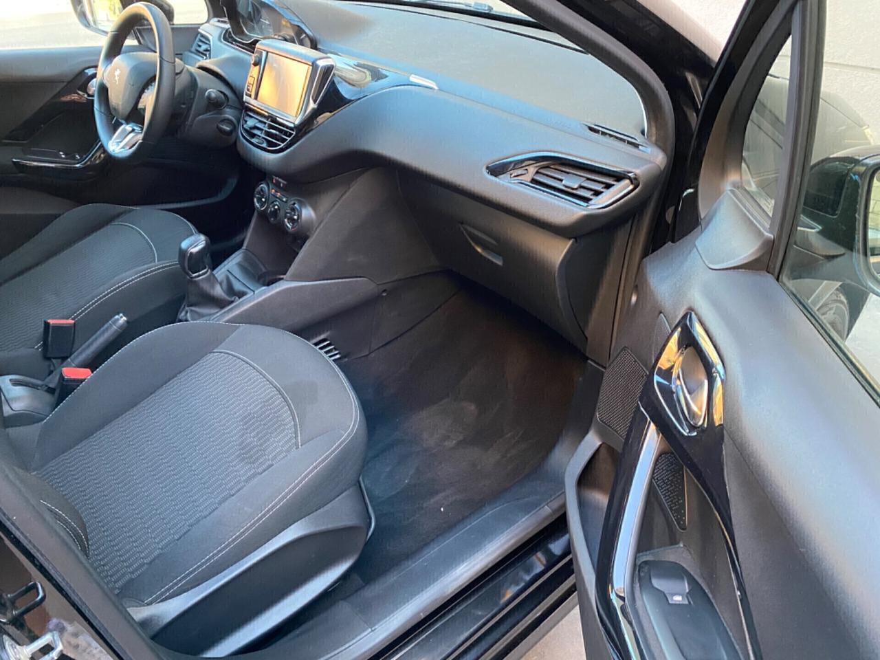 Peugeot 208 Allure 1.2 GPL Anno 2018