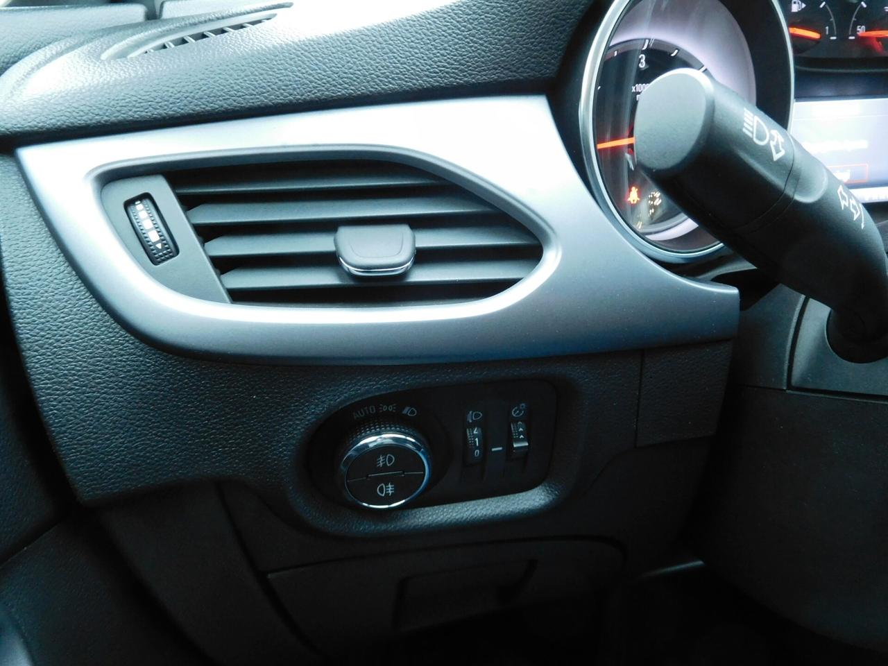 Opel Astra 1.6 CDTi 136CV aut. Sports Tourer Business Premium