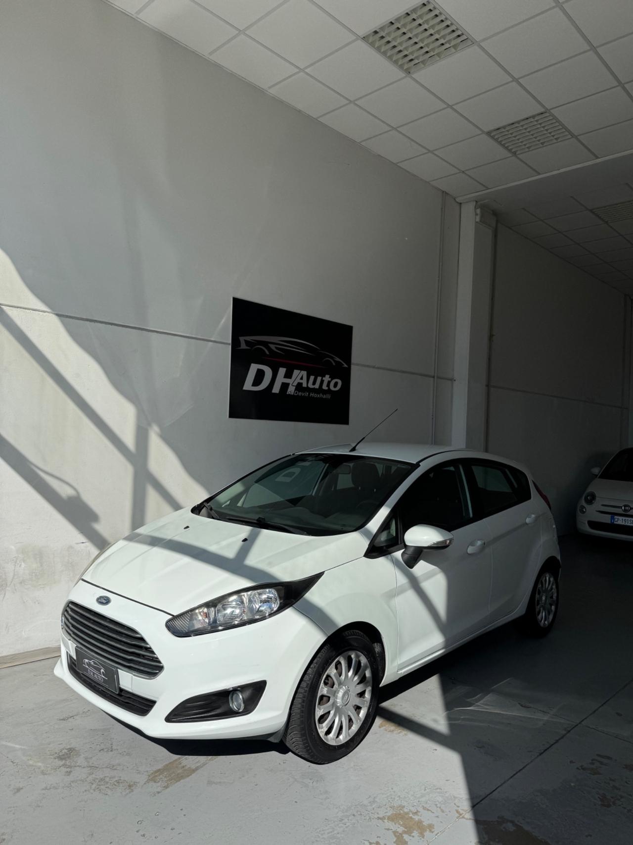 Ford Fiesta 1.5 TDCi 75CV 5 porte Titanium
