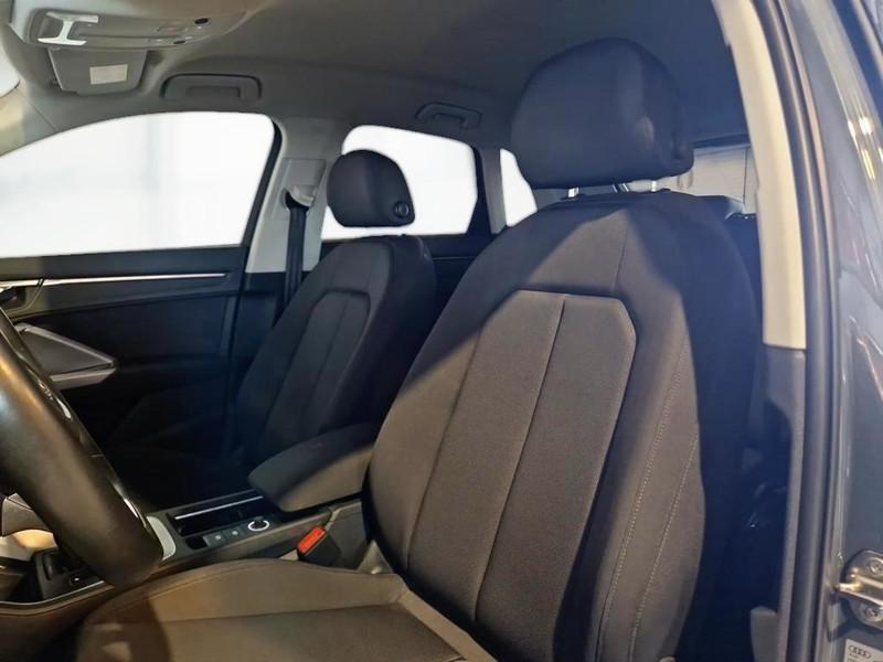 AUDI Q3 35 TDI S tronic Business