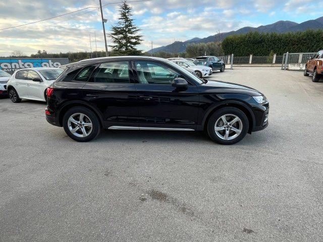 AUDI Q5 35 TDI S tronic Business Advanced