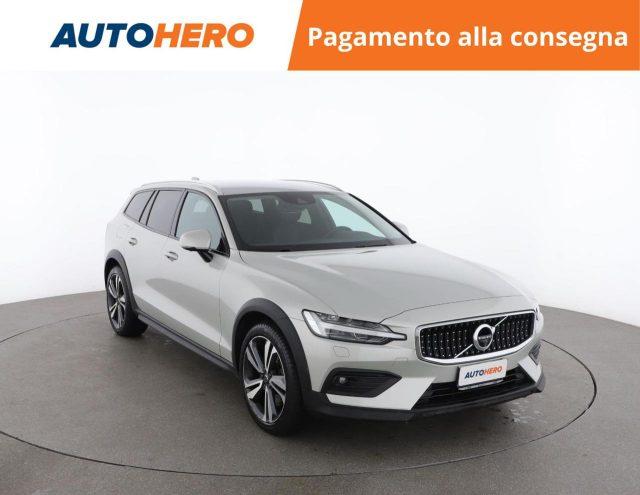 VOLVO V60 Cross Country D4 AWD Geartronic Business Plus