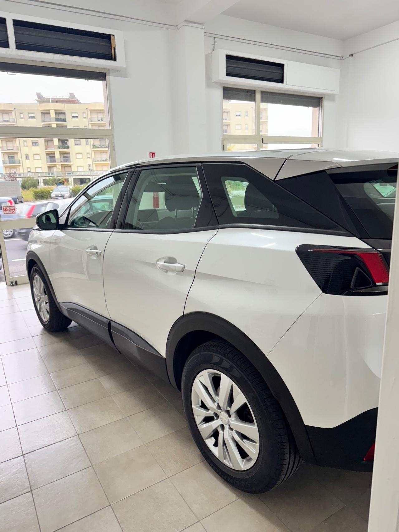 Peugeot 3008 BlueHDi 130 S&S EAT8 Business