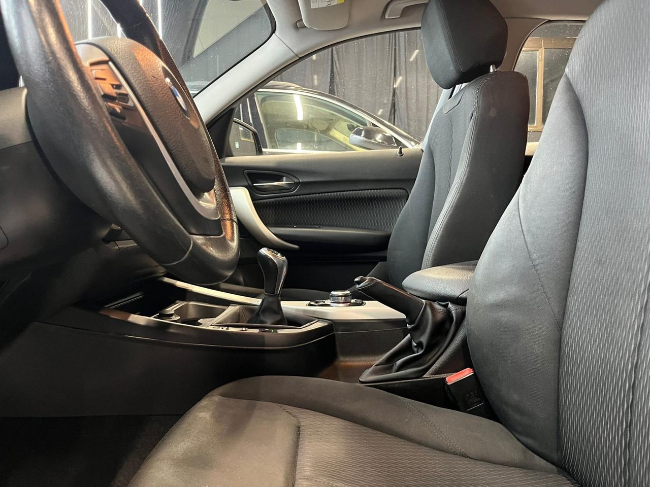 Bmw 116d 5p. Urban OK NEOPATENTATI