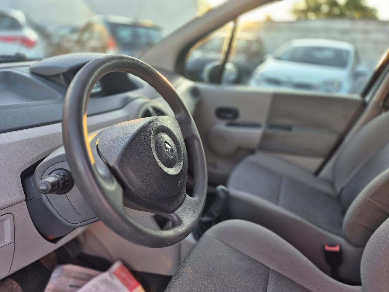 Renault Modus 1.5 dCi 65CV Confort Authentique