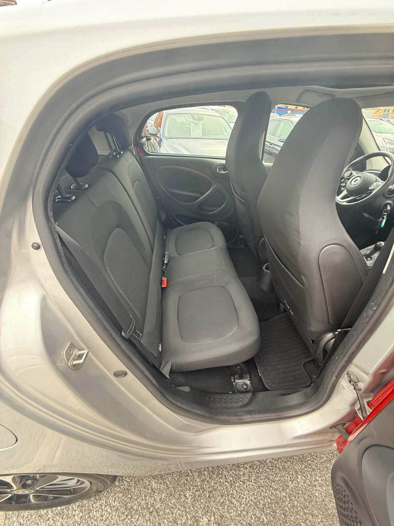 ForFour 70 1.0 twinamic Passion-unipro-rate-garanzia