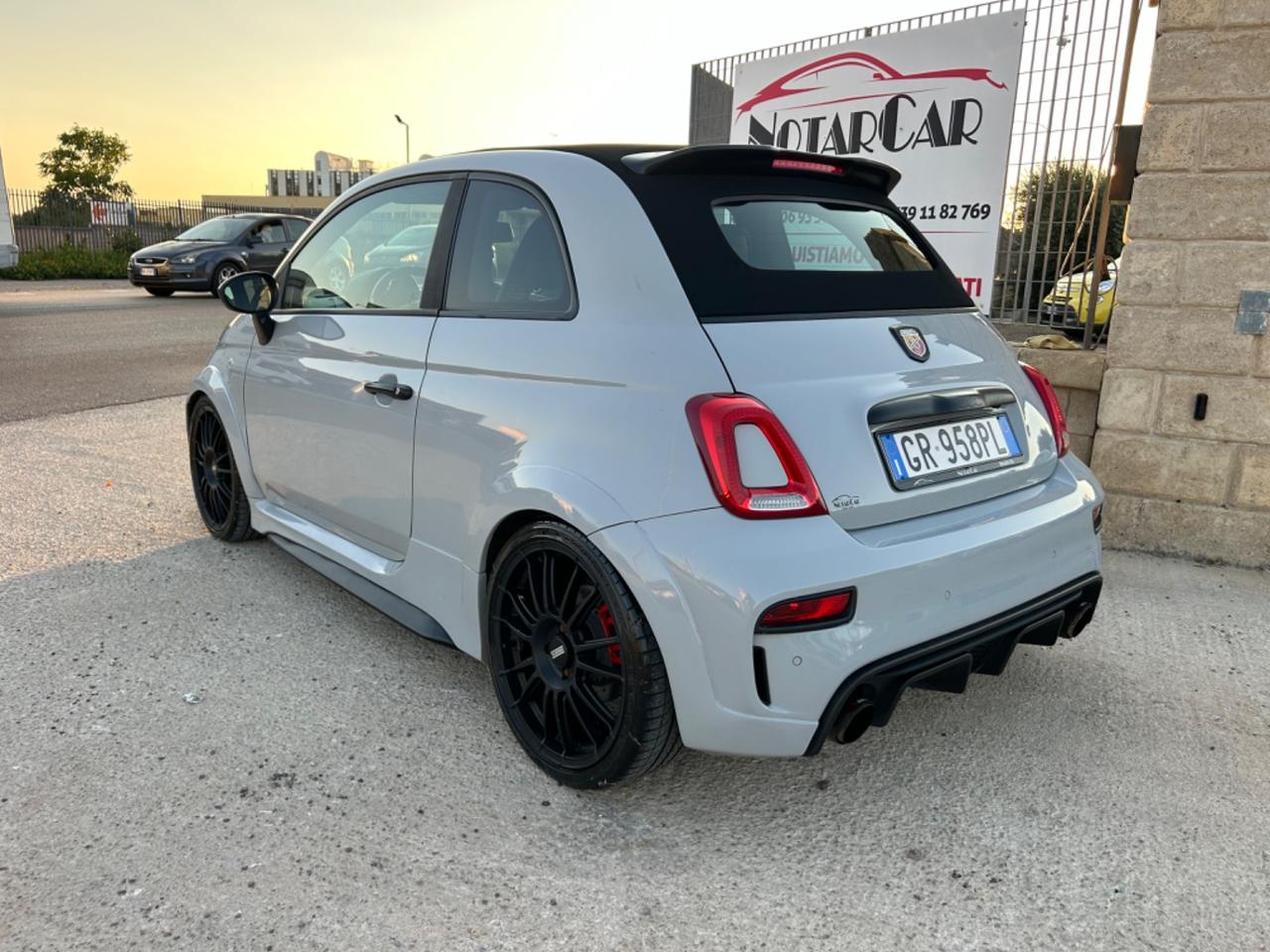 Abarth 595 1.4 Turbo T-Jet 320CV Competizione