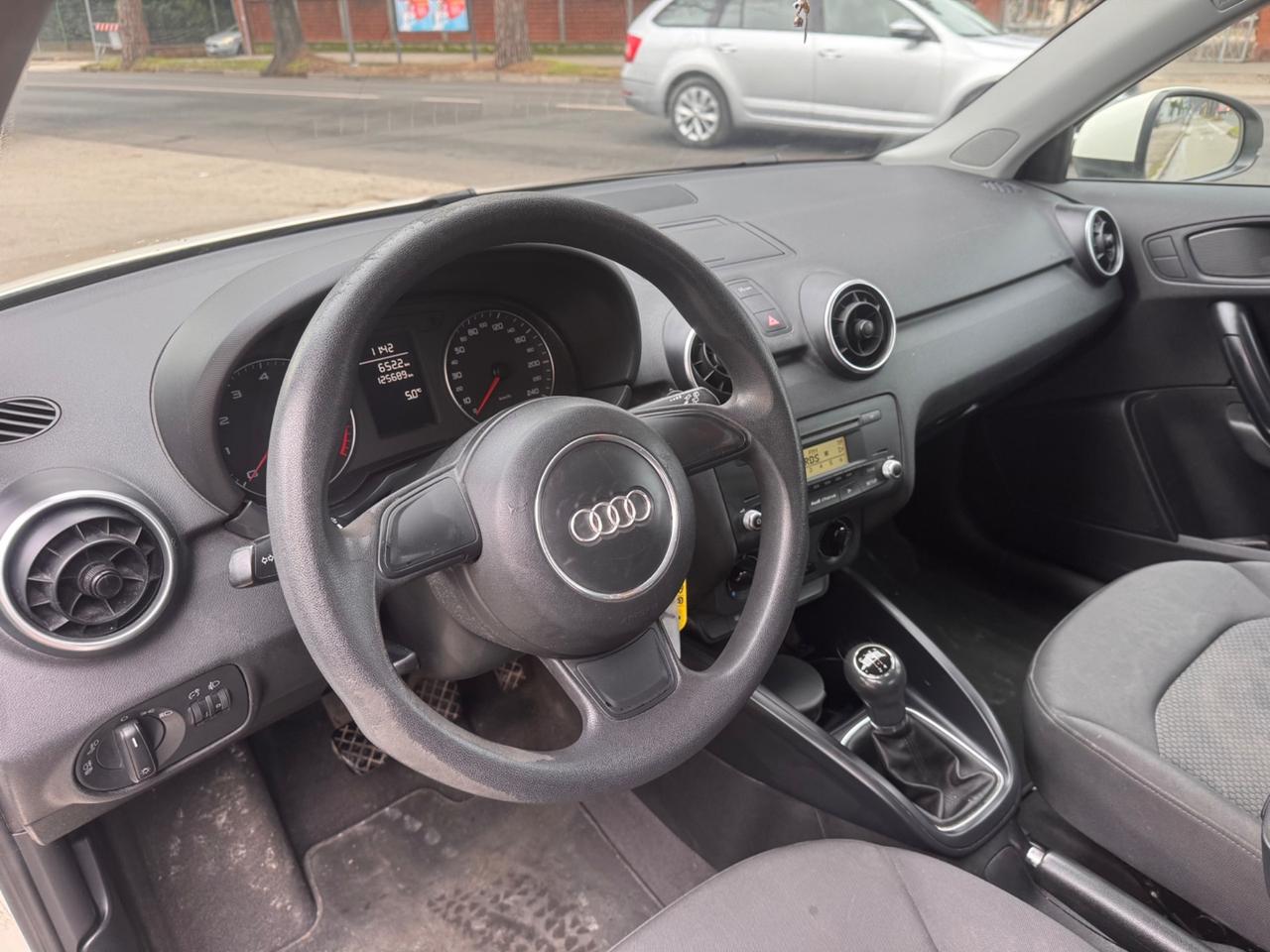 Audi A1 1.2 TFSI neopaten garanzia 12 mesi