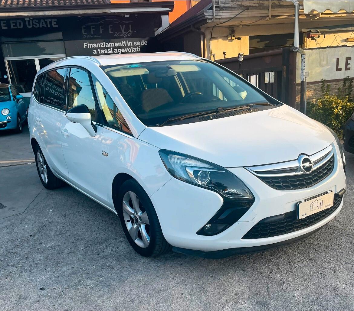 Opel Zafira Tourer 1.6 150CV Metano di serie