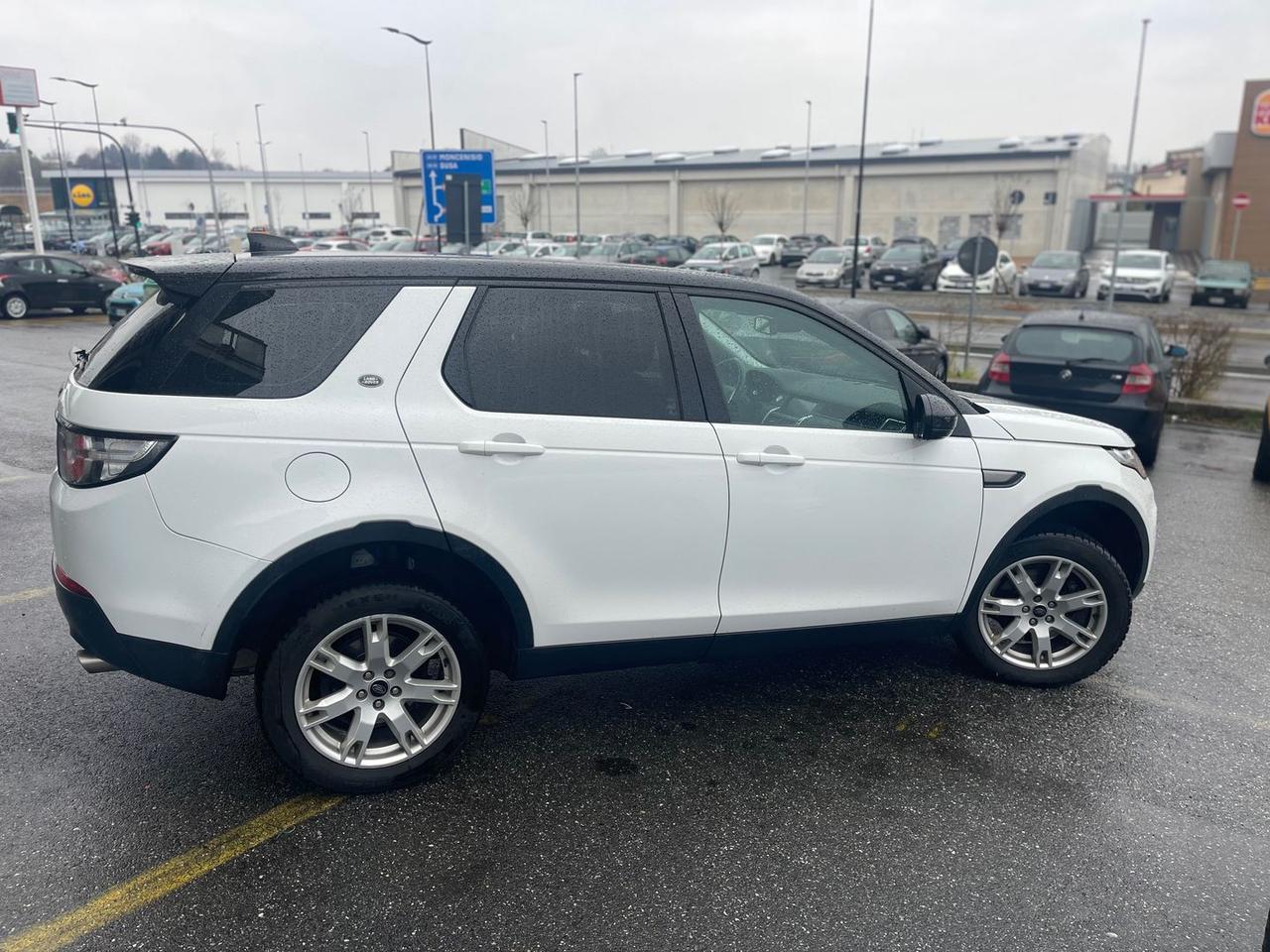 Land Rover Discovery Sport HSE 2.0 TD4 180cv Cambio Manuale