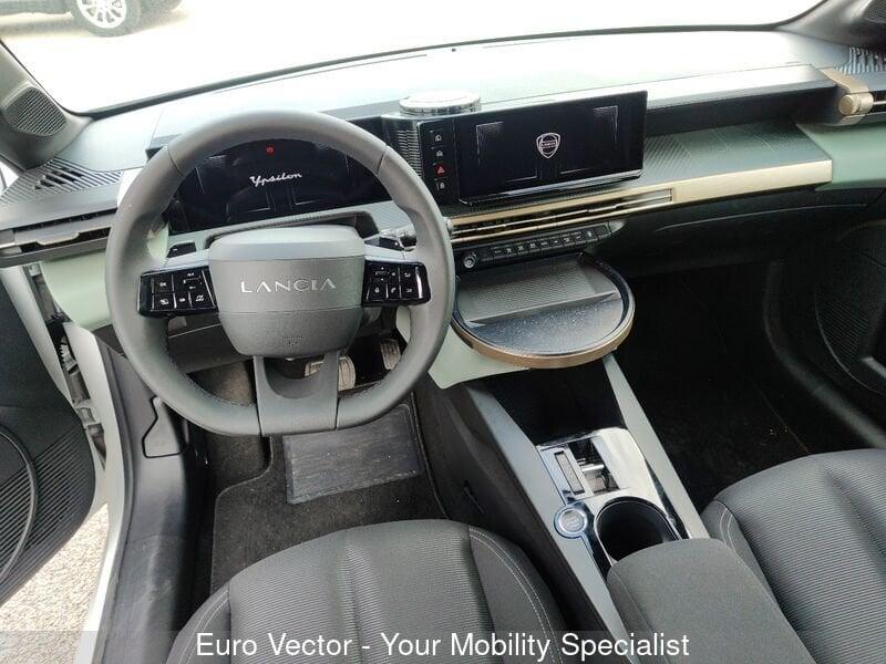 Lancia Ypsilon Ypsilon Hybrid e-DCT