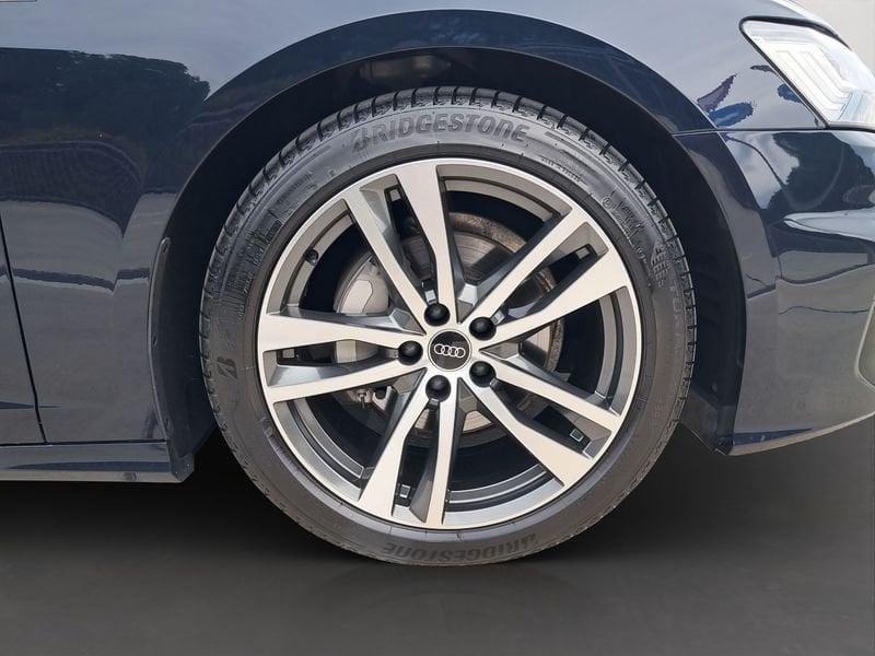 Audi A6 A6 Avant 40 2.0 TDI quattro ultra S tronic S line edition