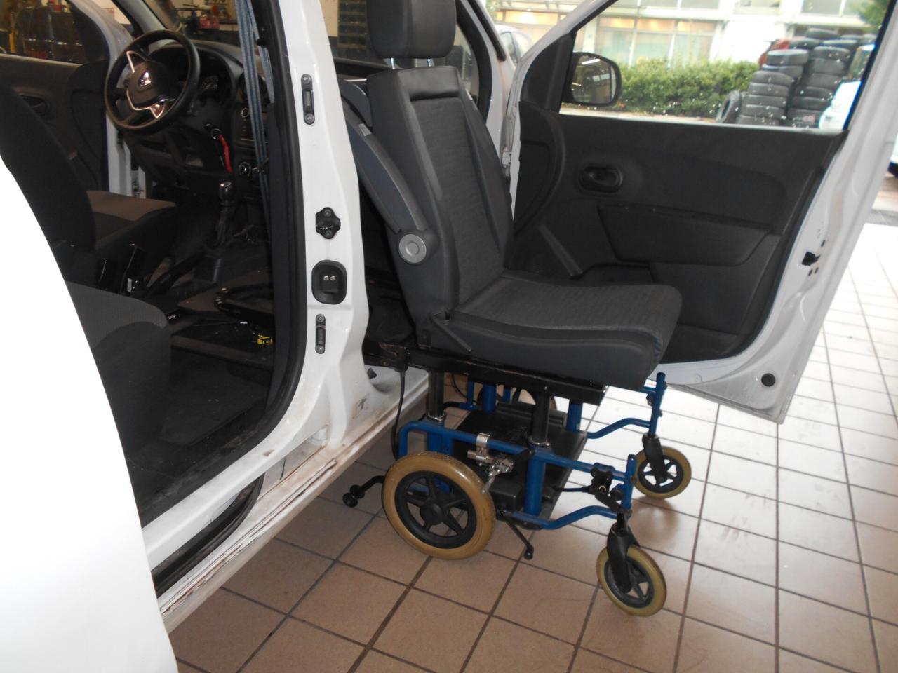 Dacia Dokker 1.5 dci 95 cv " TRASPORTO PERSONE CON DISABILITA' "