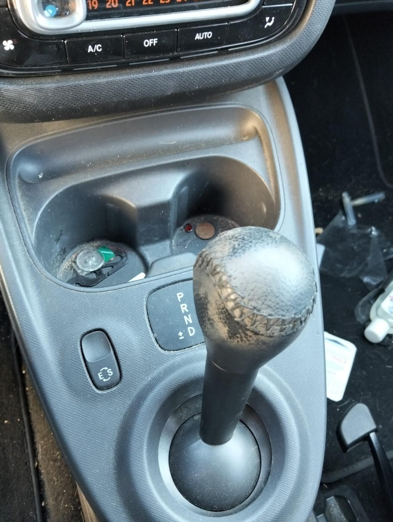 Smart ForFour 900 Turbo twinamic 2018 SINISTRATA