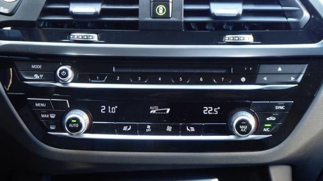 BMW X3 xDrive20d Luxury Autom.