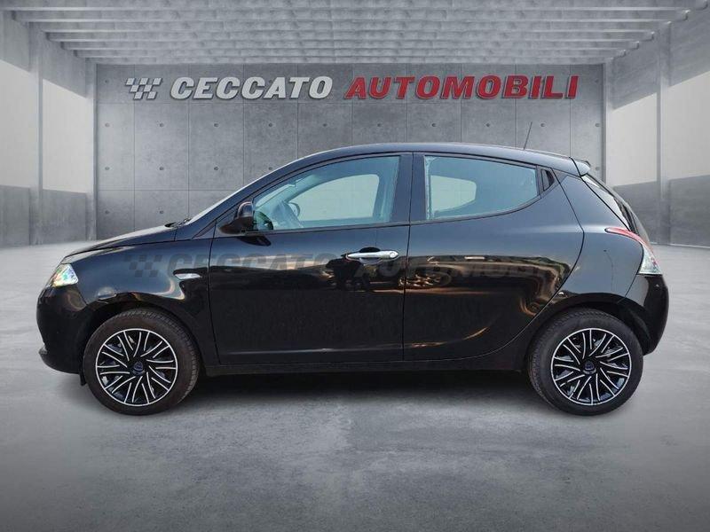 Lancia Ypsilon Ypsilon 1.0 firefly hybrid Gold s&s 70cv 5p.ti