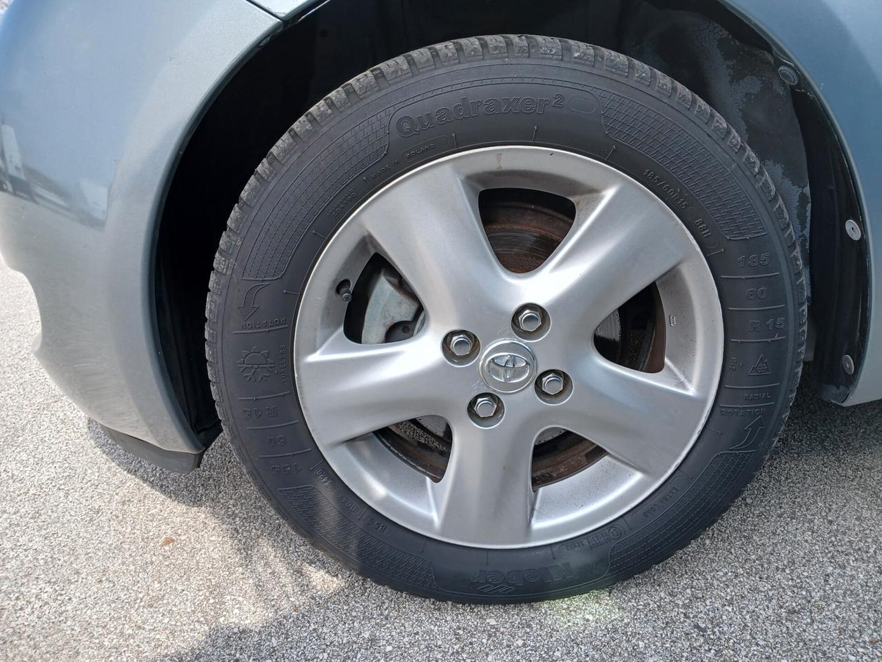 Toyota Yaris BENZINA 1.0 3 PORTE