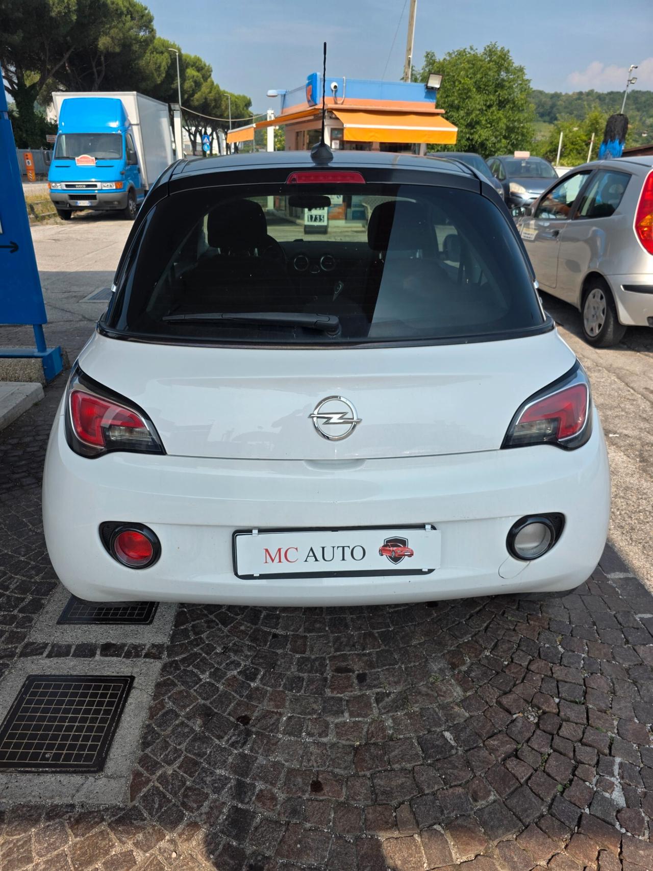 Opel Adam 1.4 87 CV con 83.000km Neopatentati ok
