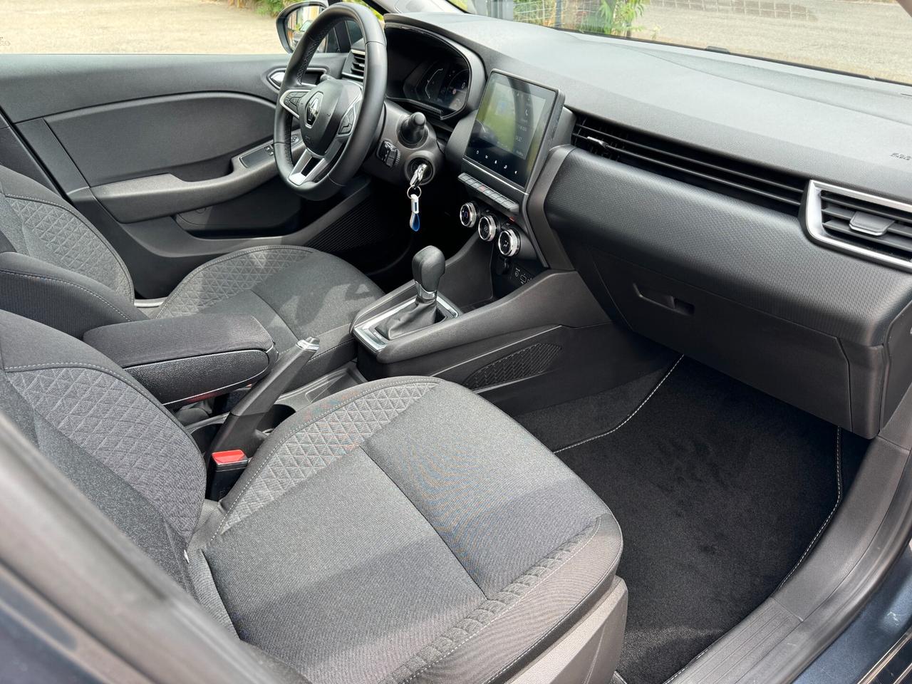 Renault Clio Full Hybrid E-Tech 140 CV 5 porte Intens