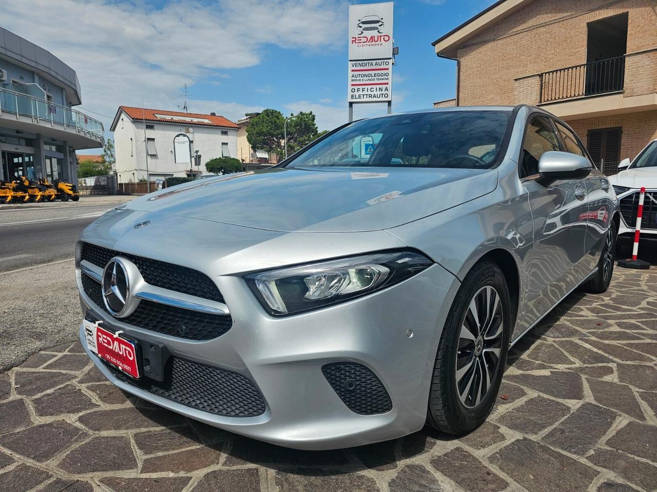 Mercedes-benz A 180 d Automatic Business Extra