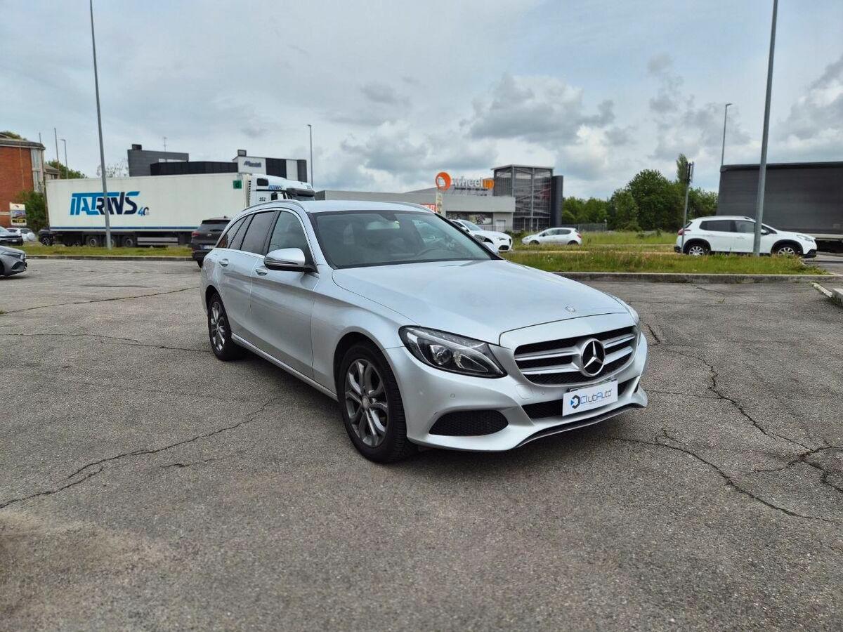 Mercedes Classe C 220 d Exclusive 4matic auto 9m