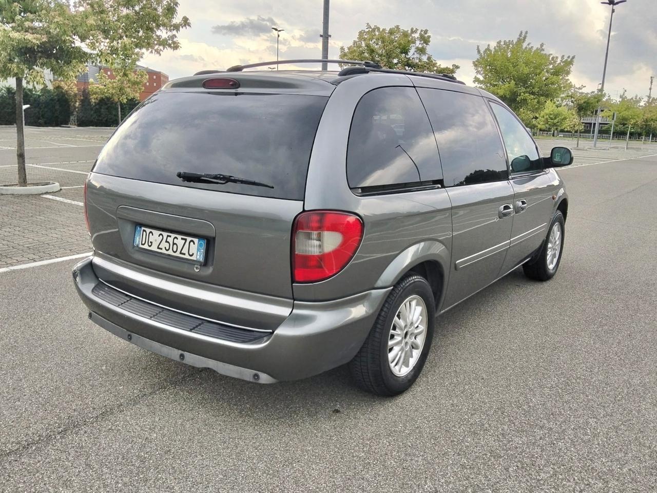 Chrysler Voyager 2.5 CRD 143Cv 7 Posti*Pelle*Cruise