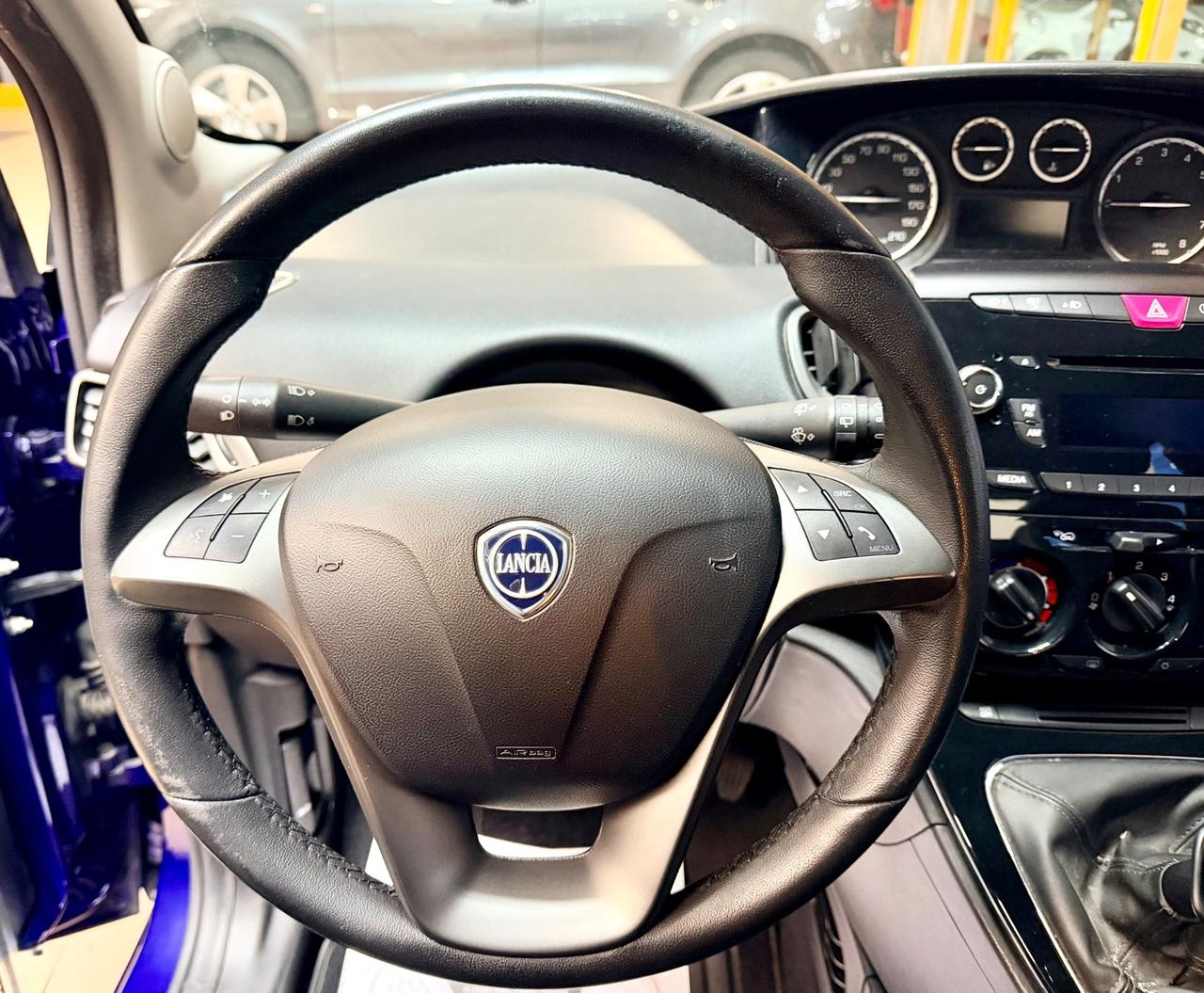 Lancia Ypsilon TwinAir Benz/Metano 84cv Neopat