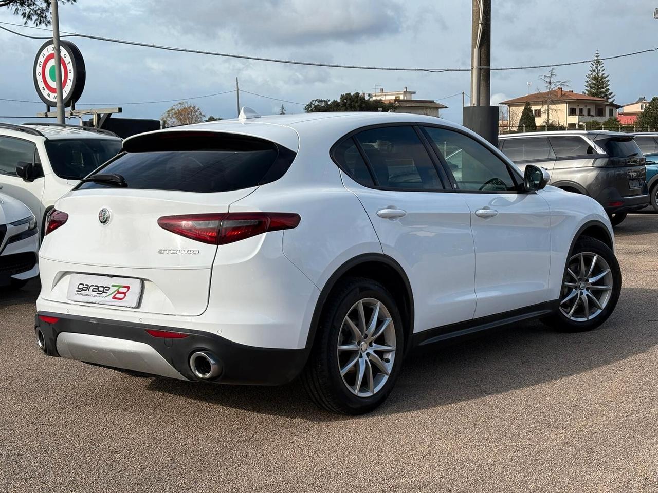 Alfa Romeo Stelvio 2.2 Turbodiesel 190 CV AT8 Q4 B-Tech