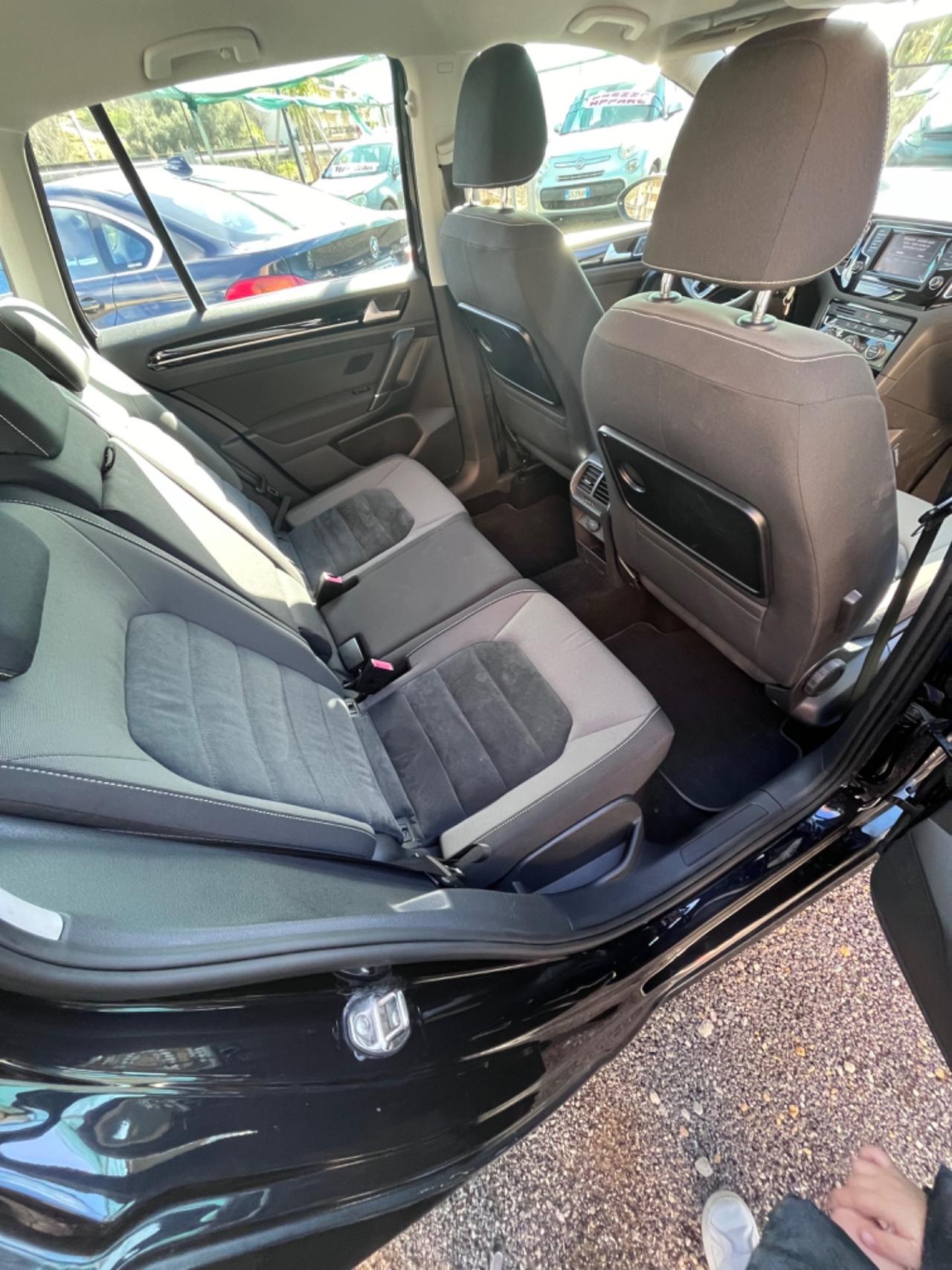 Volkswagen Golf Sportsvan Business 1.6 TDI 3p. Highline BlueMotion Technology