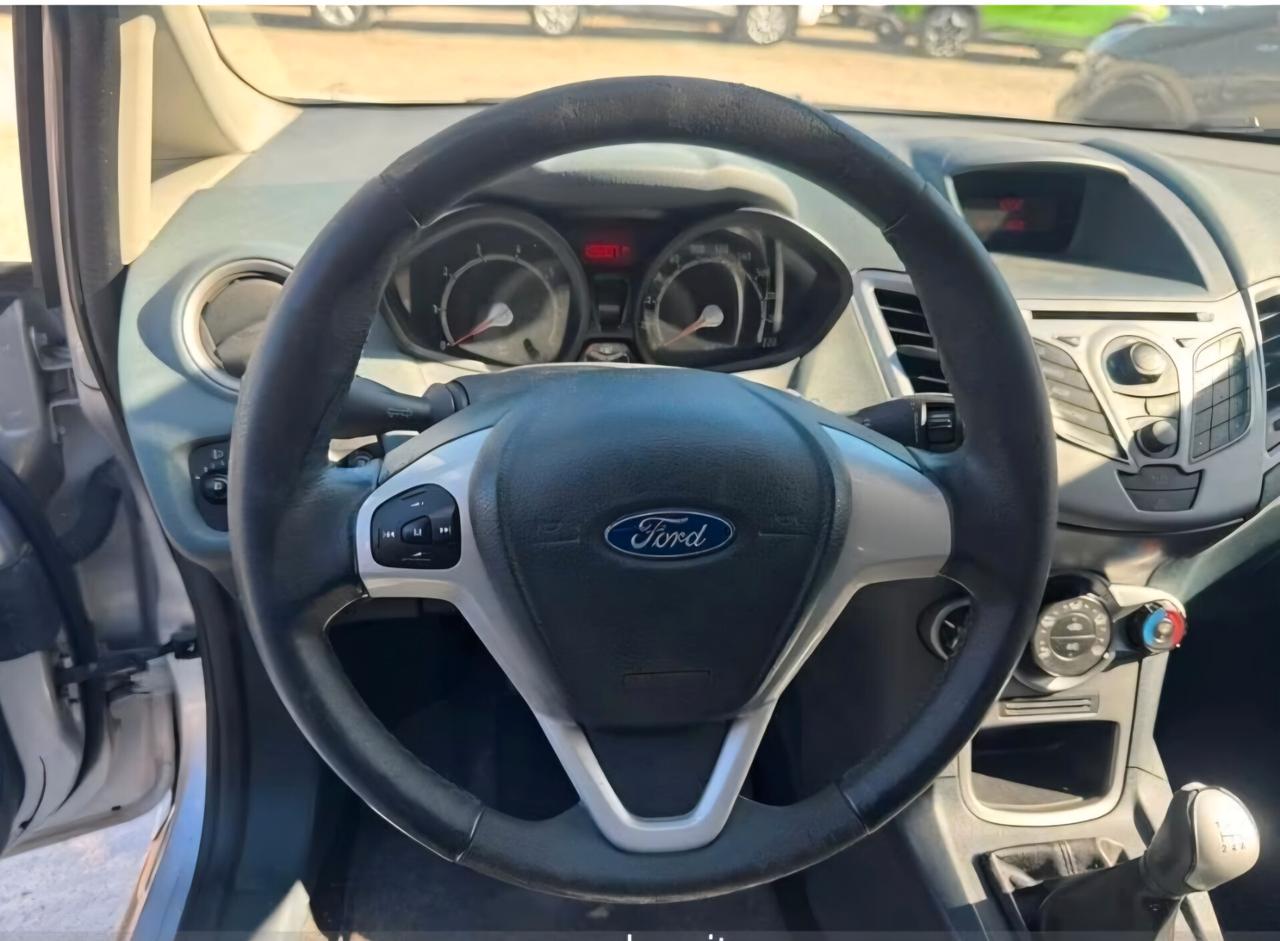 Ford Fiesta 1.2 82 CV 5 porte Titanium