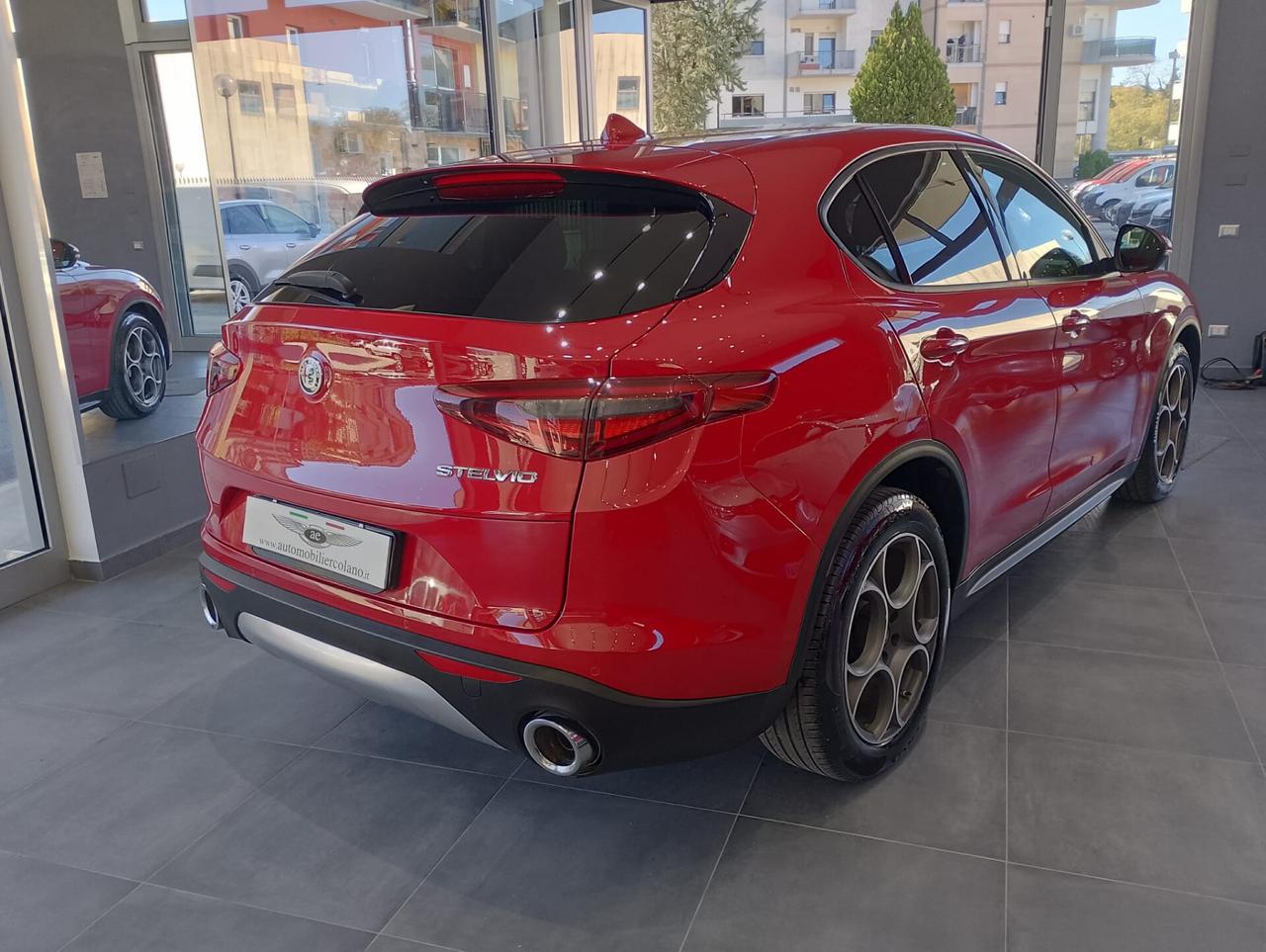 Alfa Romeo Stelvio 2.2 Turbo Diesel 160CV AT8 RWD Sport-Tech